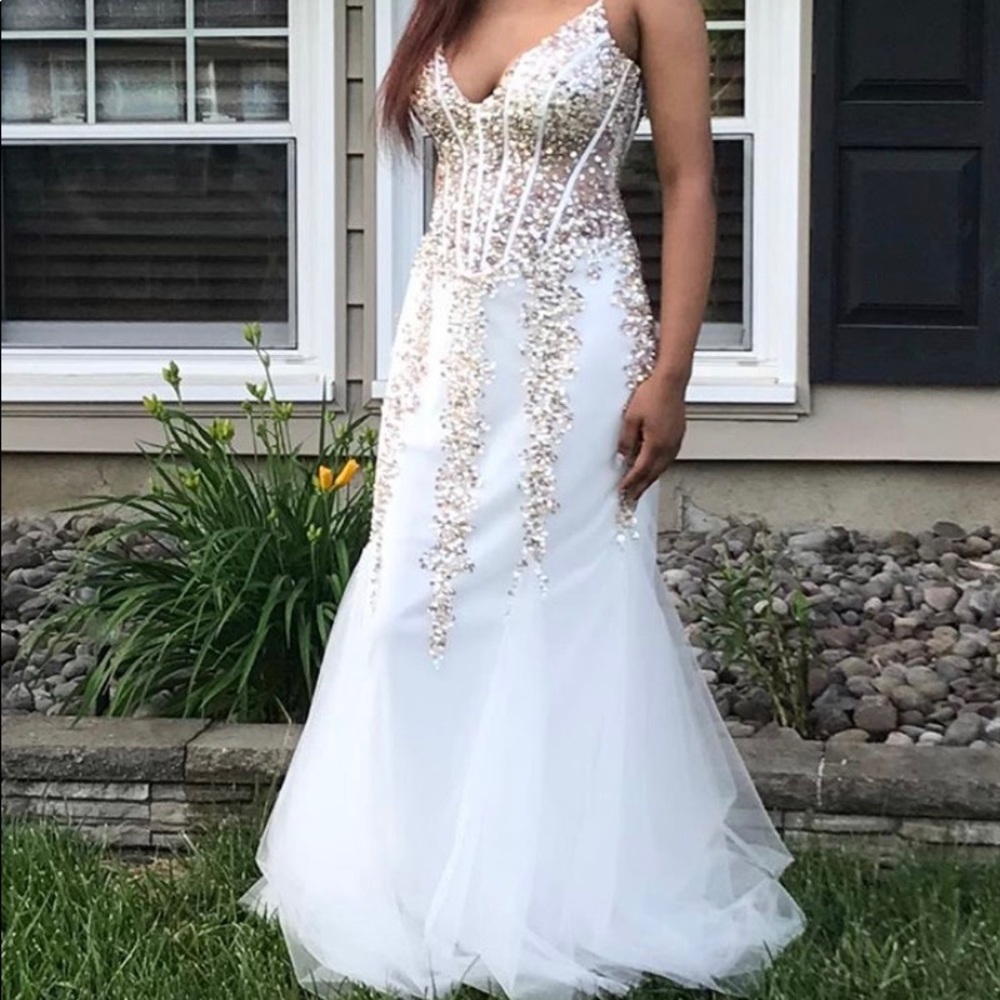 Prom Dress! - Picture 2 of 2